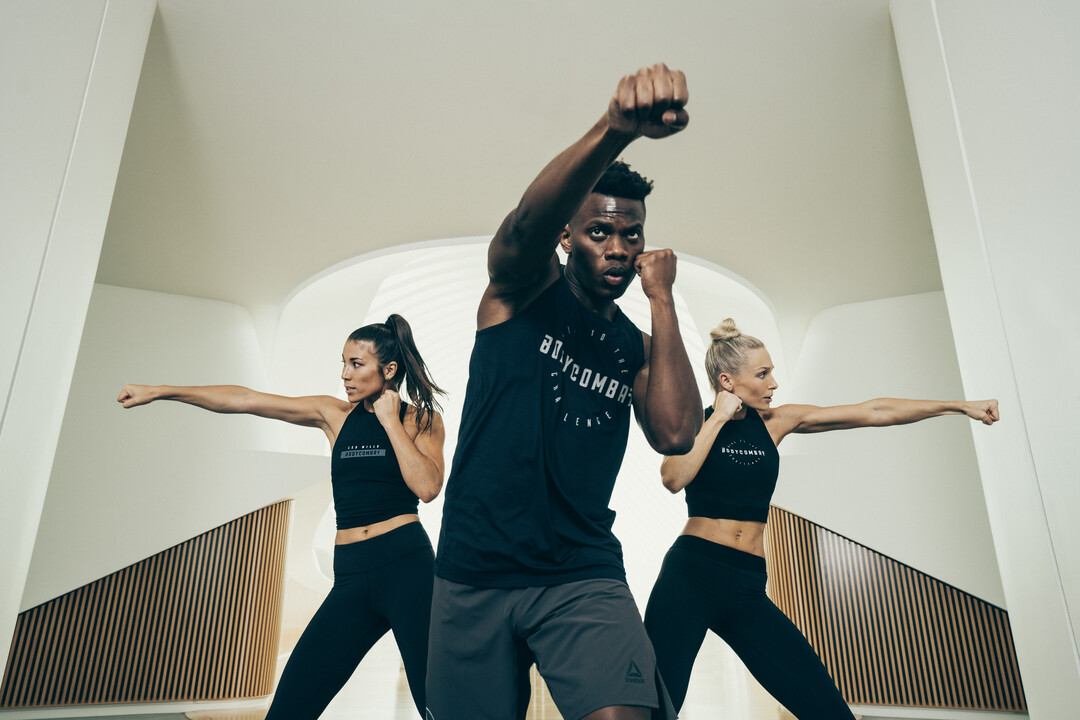 Gruppträning Les Mills Bodycombat Fitness24Seven